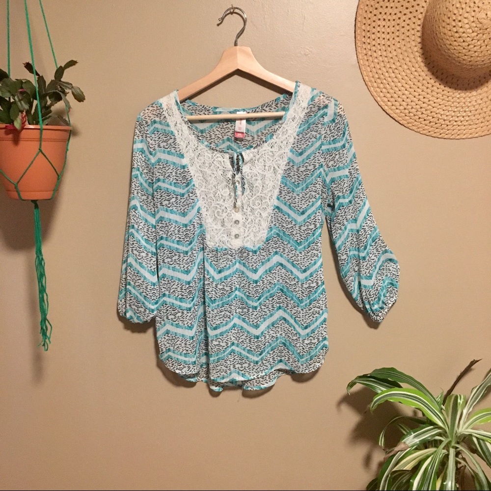 Boho Tribal Patterned Tie Front Pullover  Blouse